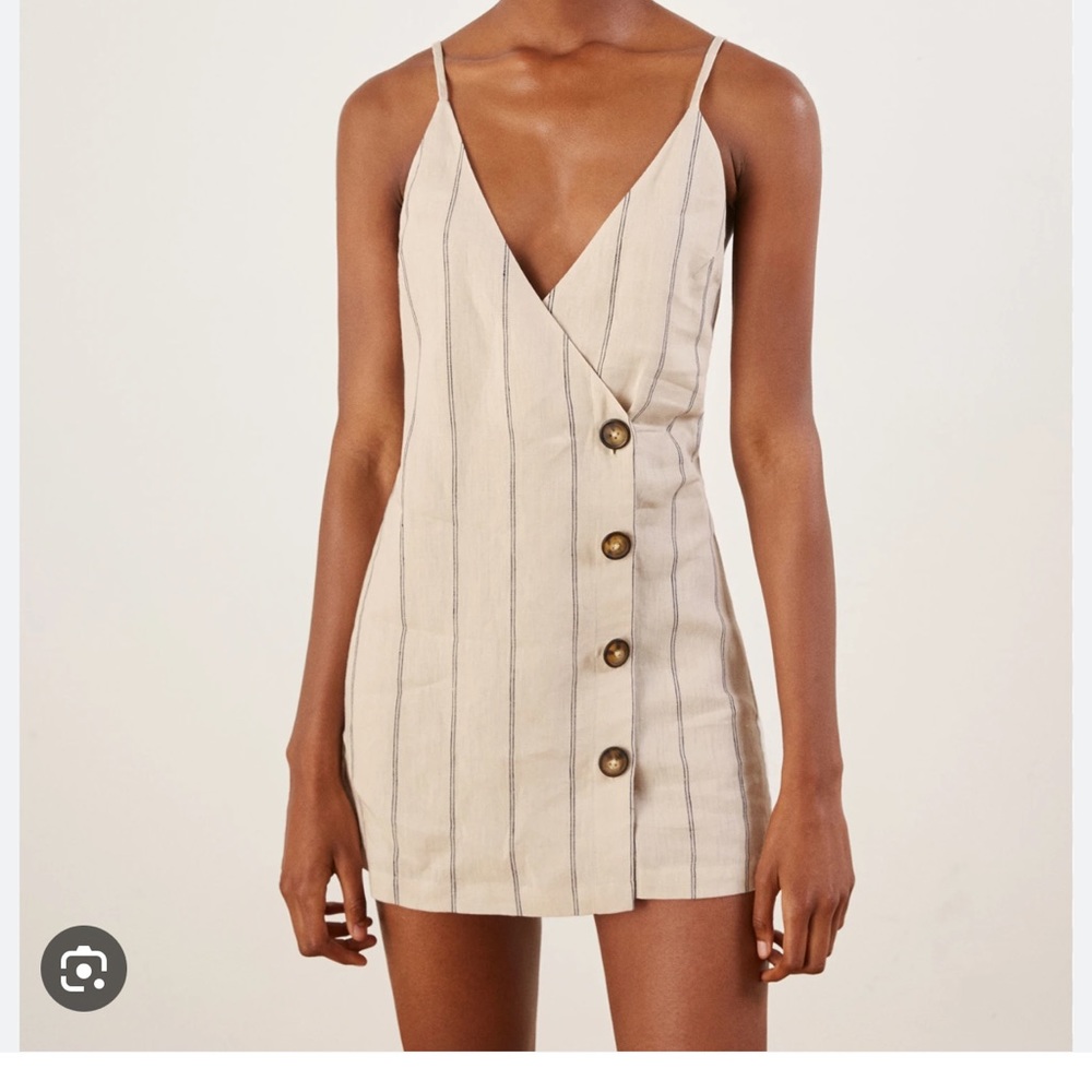 Dry cleaned Reformation Cayman dress - like new!